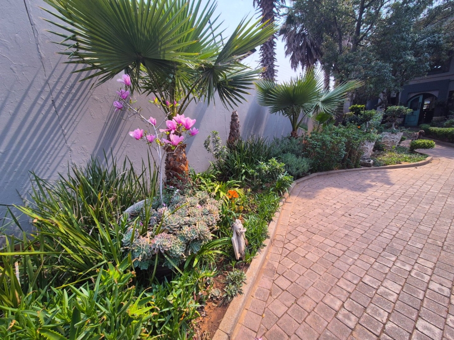 5 Bedroom Property for Sale in Maraldi Estate Free State